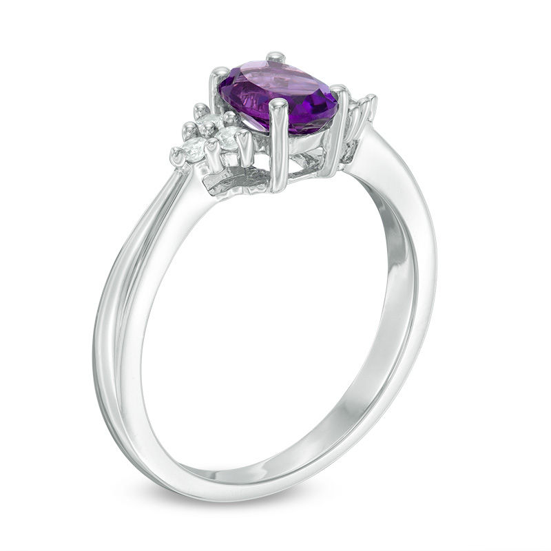 Oval Amethyst and Lab-Created White Sapphire Tri-Sides Pendant and Ring Set in Sterling Silver - Size 7